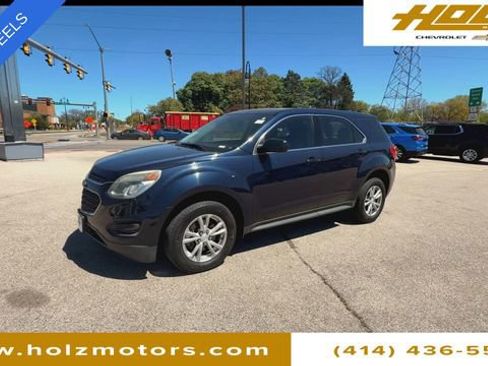 Used 2017 Chevrolet Equinox LS AWD/4WD image 4