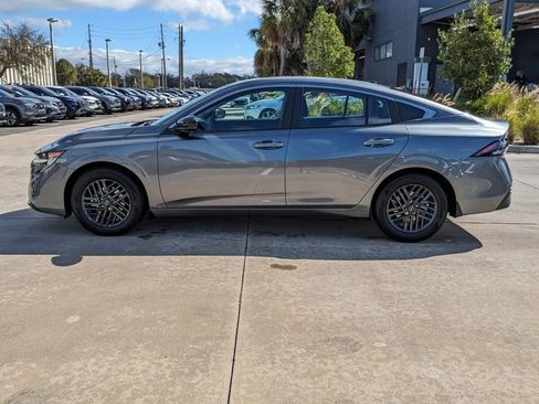 New 2026 Nissan Sentra SV w/ SV Convenience Package image 9