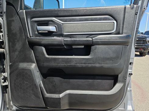 Used 2023 RAM 2500 Big Horn w/ Level 1 Equipment Group image 29