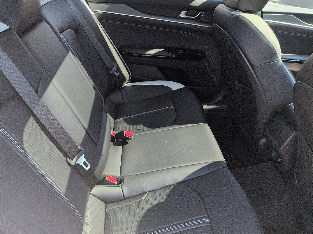 New 2026 Kia K5 GT-Line w/ GT-Line Premium Package FWD image 8