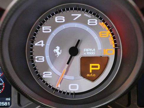 Certified 2015 Ferrari F12 Berlinetta image 30