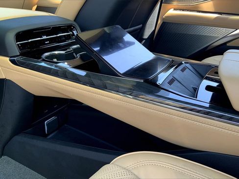 New 2025 Cadillac Escalade IQ Luxury 2 image 20