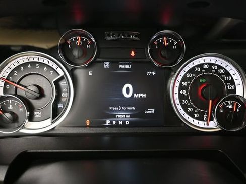 Used 2020 RAM 1500 Warlock AWD/4WD image 35