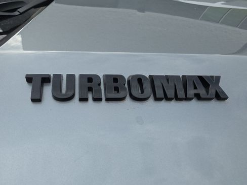 Used 2026 Chevrolet Silverado 1500 Custom w/ Turbomax Blackout Package RWD image 29