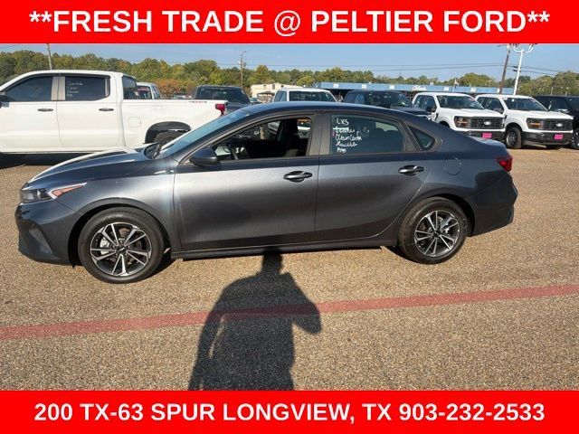 Used 2024 Kia Forte LXS FWD image 4