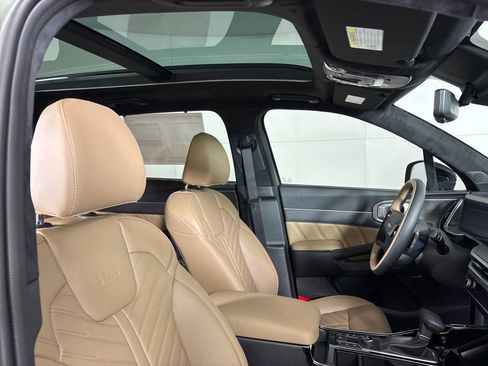 New 2026 Kia Sorento SX Prestige AWD/4WD image 16