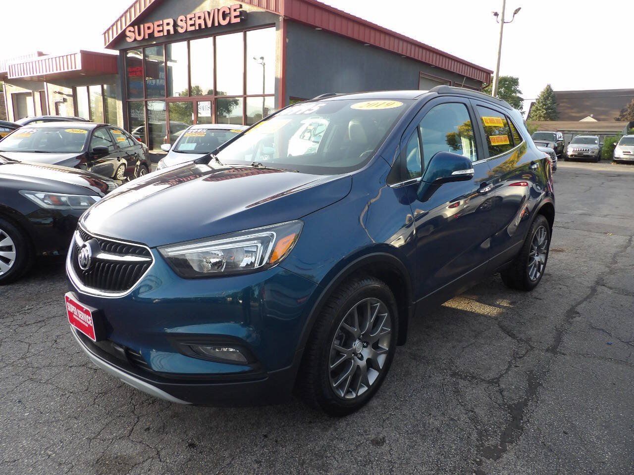 Used 2019 Buick Encore Sport Touring w/ Safety Package AWD/4WD image 3