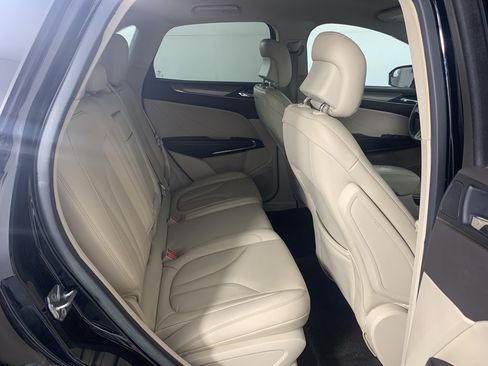 Used 2017 Lincoln MKC Premiere FWD image 38