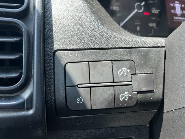 Used 2025 RAM ProMaster 2500 w/ Convenience Group FWD image 20