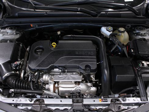 Used 2023 Chevrolet Malibu LS FWD image 39