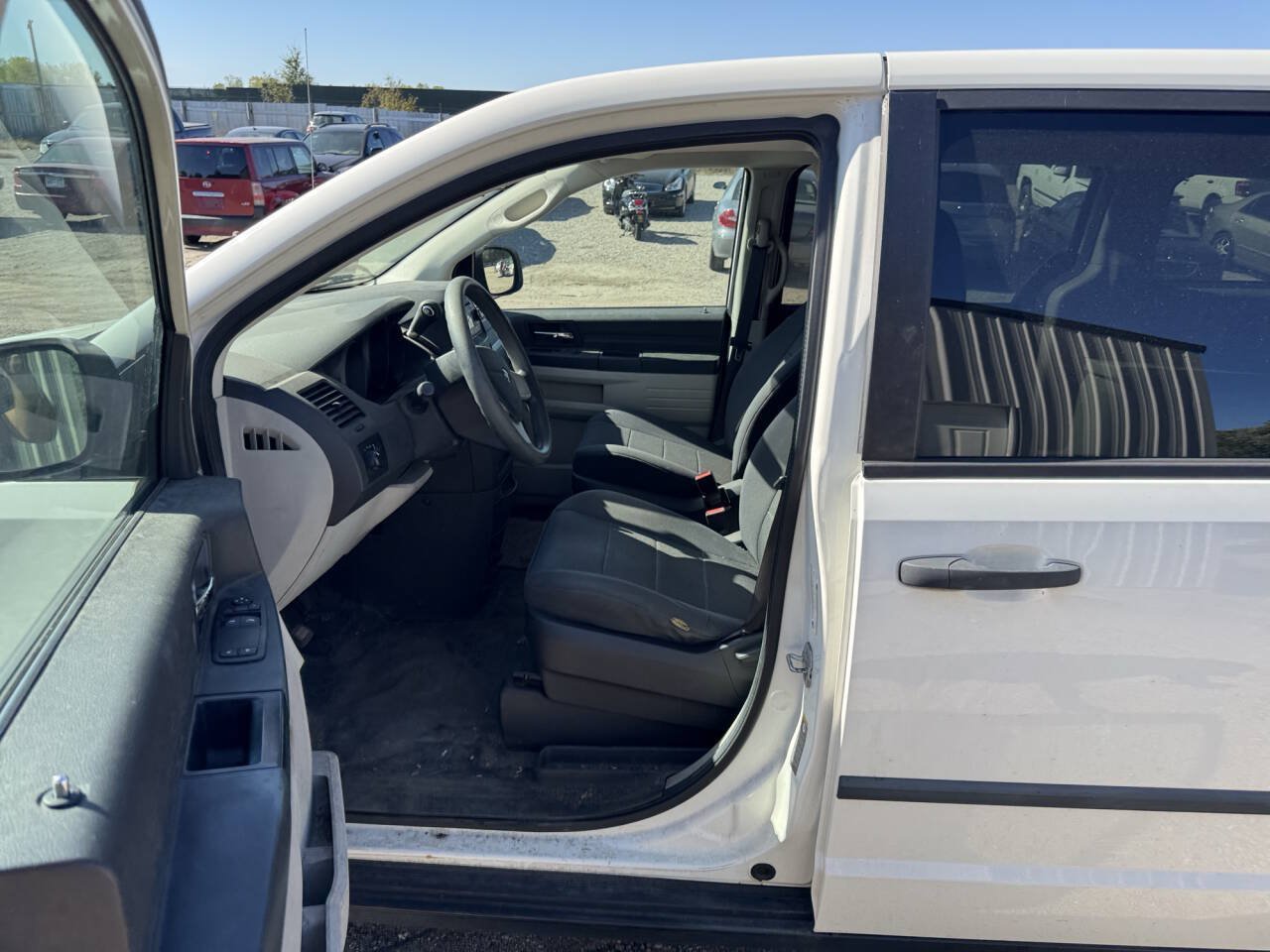 Used 2009 Dodge Grand Caravan FWD image 19