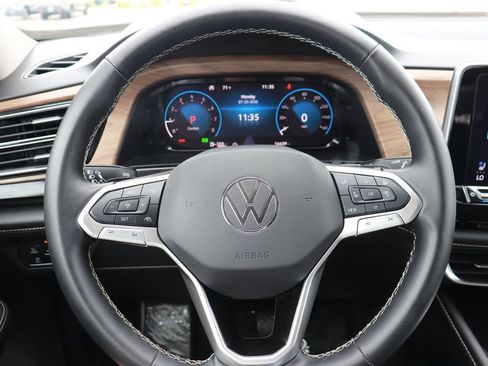 Used 2026 Volkswagen Atlas SE AWD/4WD image 19
