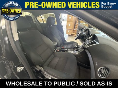 Used 2012 Chevrolet Cruze LT FWD image 29