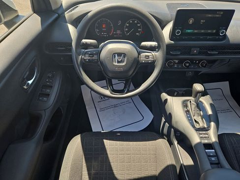 Used 2023 Honda HR-V LX image 14
