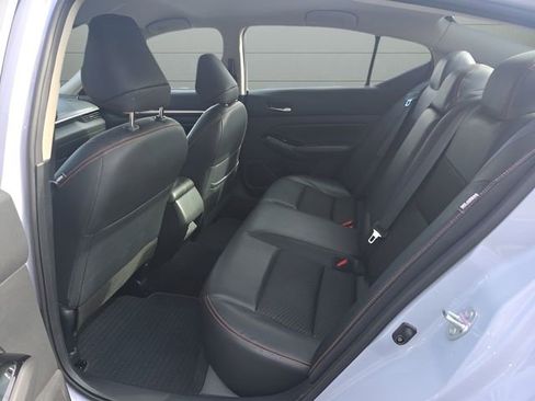 Certified 2024 Nissan Altima 2.5 SR image 11