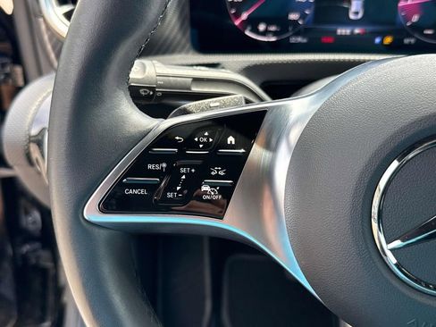 Used 2025 Mercedes-Benz CLA 250 4MATIC image 22