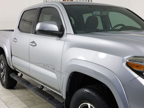 Used 2016 Toyota Tacoma TRD Sport w/ Towing Package RWD image 38