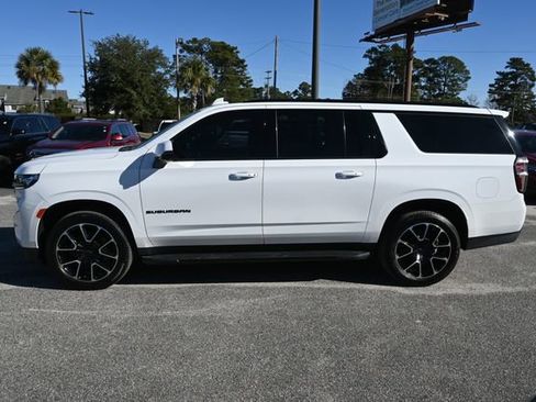 Used 2021 Chevrolet Suburban RST w/ Luxury Package image 2