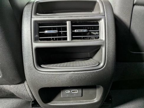 Used 2023 Cadillac XT5 Luxury w/ LPO, Floor Liner Package AWD/4WD image 27
