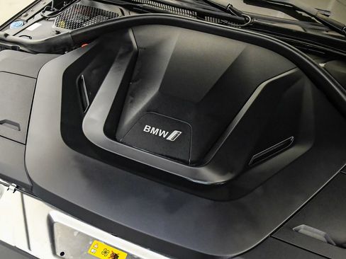 Certified 2023 BMW i4 eDrive35 w/ Premium Package RWD image 27