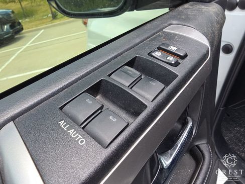 Used 2021 Toyota 4Runner SR5 Premium AWD/4WD image 8