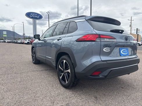 Used 2024 Toyota Corolla Cross XSE w/ Convenience Package AWD/4WD image 13