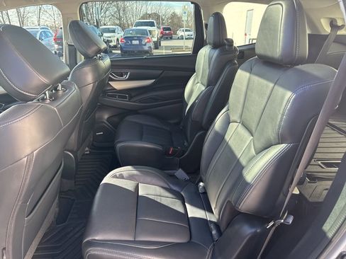 Used 2020 Subaru Ascent Limited w/ Technology Package image 17