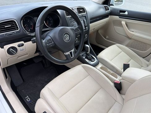 Used 2014 Volkswagen Jetta TDI FWD image 10