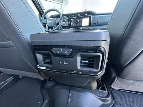 New 2026 GMC Sierra 1500 AT4 w/ AT4 Premium Package image 32