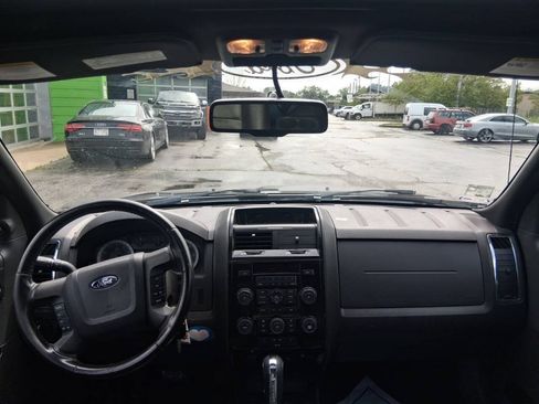 Used 2008 Ford Escape Limited AWD/4WD image 9