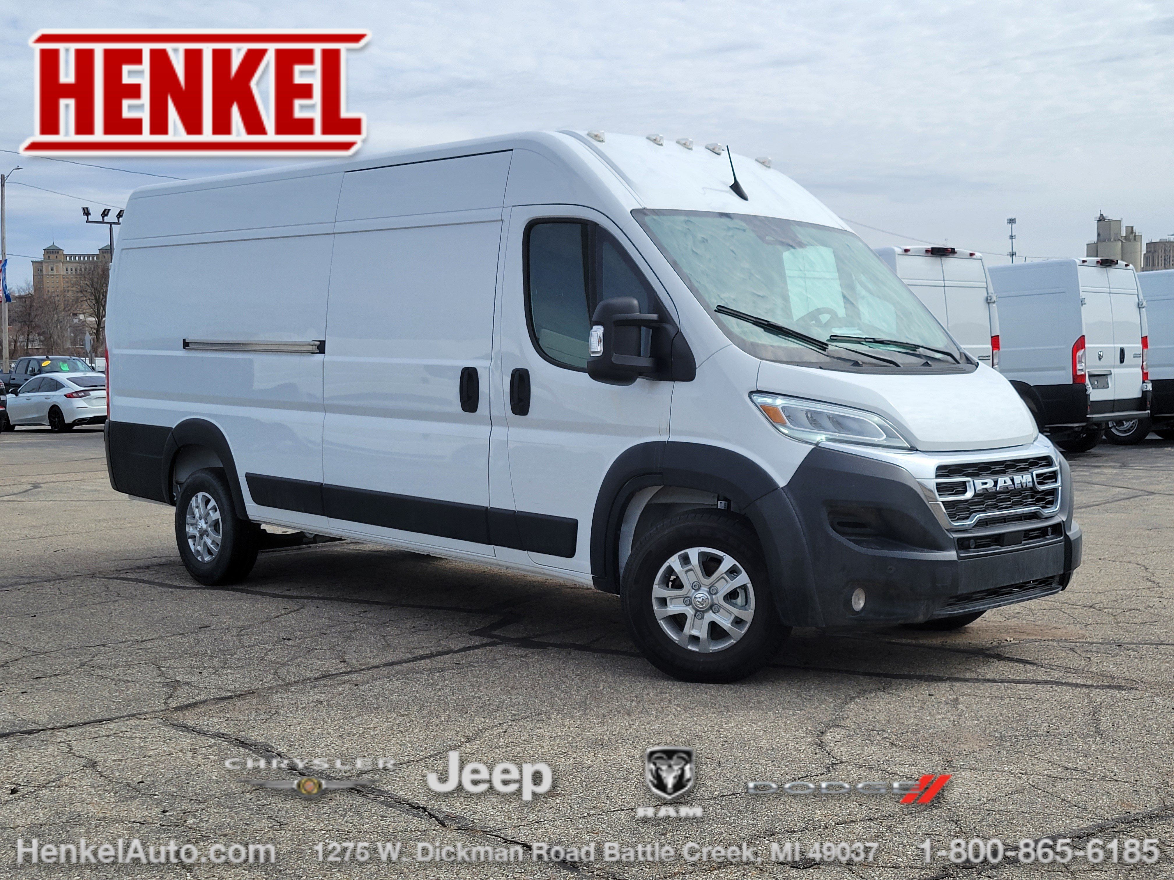 Used 2025 RAM ProMaster 3500 w/ Quick Order Package 22G SLT FWD image 1