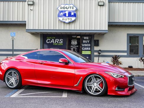Used 2017 INFINITI Q60 3.0t w/ Premium Plus Package 3.0T AWD/4WD image 3