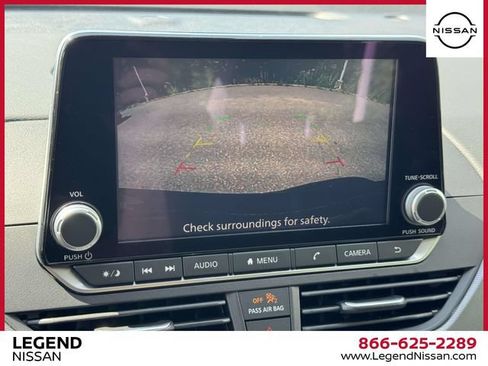 Used 2025 Nissan Altima 2.5 SR FWD image 30
