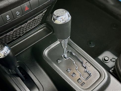 Certified 2018 Jeep Wrangler Unlimited Sport S image 23