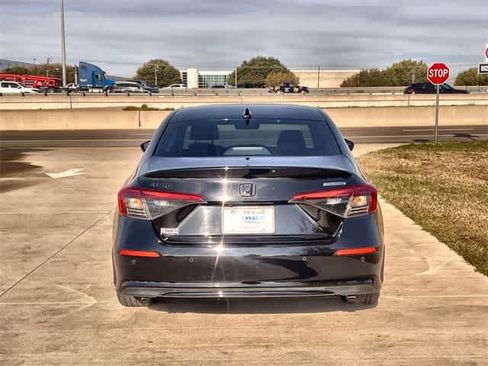 Certified 2023 Honda Civic Touring image 6