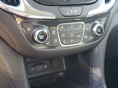 Certified 2024 Chevrolet Equinox Premier image 17