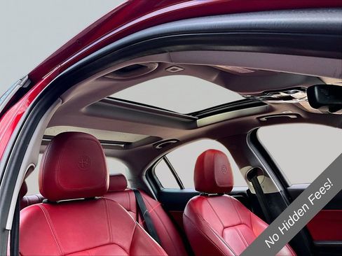 Used 2020 Alfa Romeo Giulia Ti w/ Nero Edizione AWD/4WD image 19