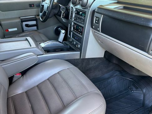 Used 2003 HUMMER H2 AWD/4WD image 17