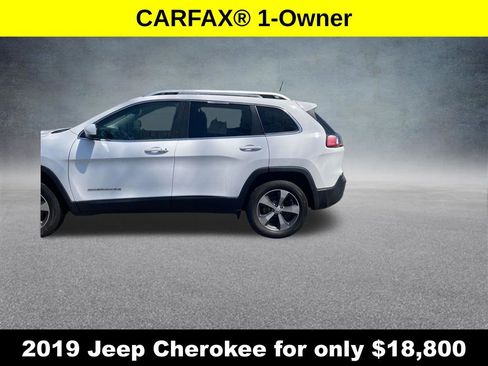 Used 2019 Jeep Cherokee Limited AWD/4WD image 2