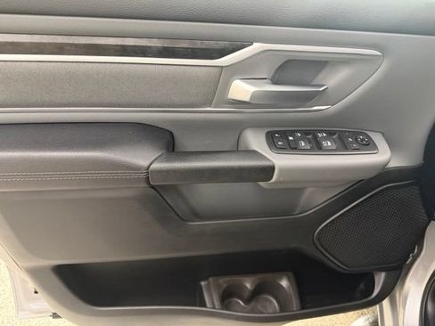Used 2020 RAM 1500 Big Horn AWD/4WD image 14