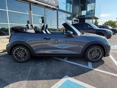 Used 2026 MINI Cooper S FWD image 2