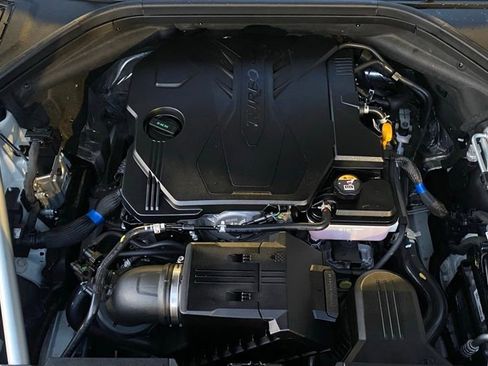 Used 2024 Genesis GV70 2.5T Sport Prestige w/ Sport Prestige Package image 13