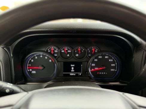 Used 2019 Chevrolet Silverado 1500 W/T w/ Trailering Package image 10