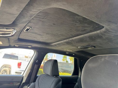 Used 2024 Hyundai Palisade Calligraphy image 15