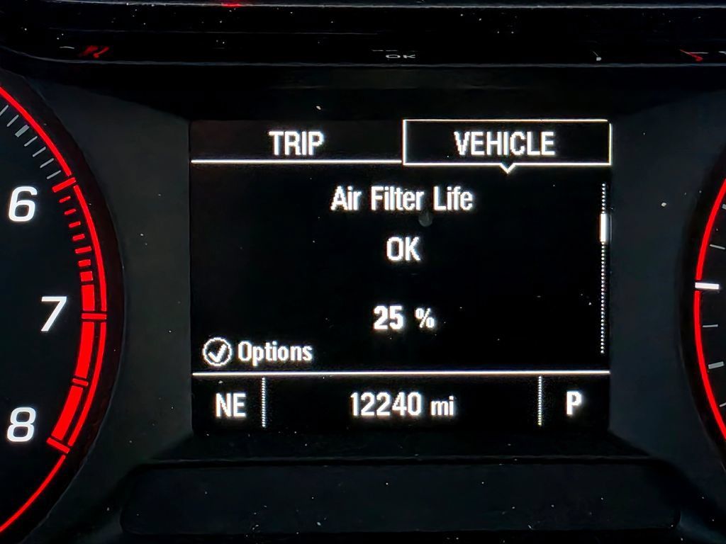 Used 2024 Chevrolet Trax RS w/ Driver Confidence Package FWD image 28