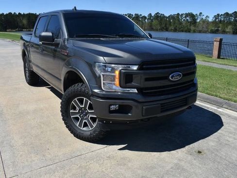 Used 2018 Ford F150 XLT w/ Equipment Group 302A Luxury AWD/4WD image 6