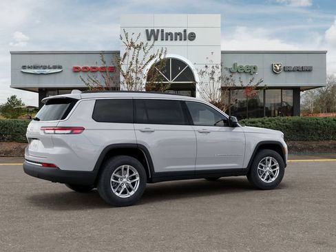 New 2026 Jeep Grand Cherokee L 2WD image 4