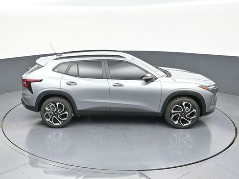 New 2026 Chevrolet Trax RS w/ Driver Confidence Package FWD image 60