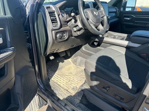 Used 2024 RAM 2500 Big Horn w/ Sport Appearance Package AWD/4WD image 11