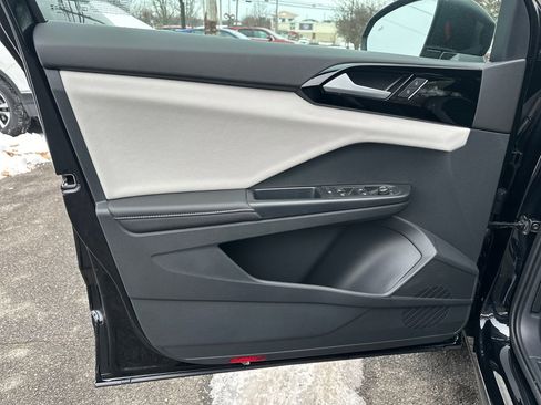 New 2026 Volkswagen Taos S image 5